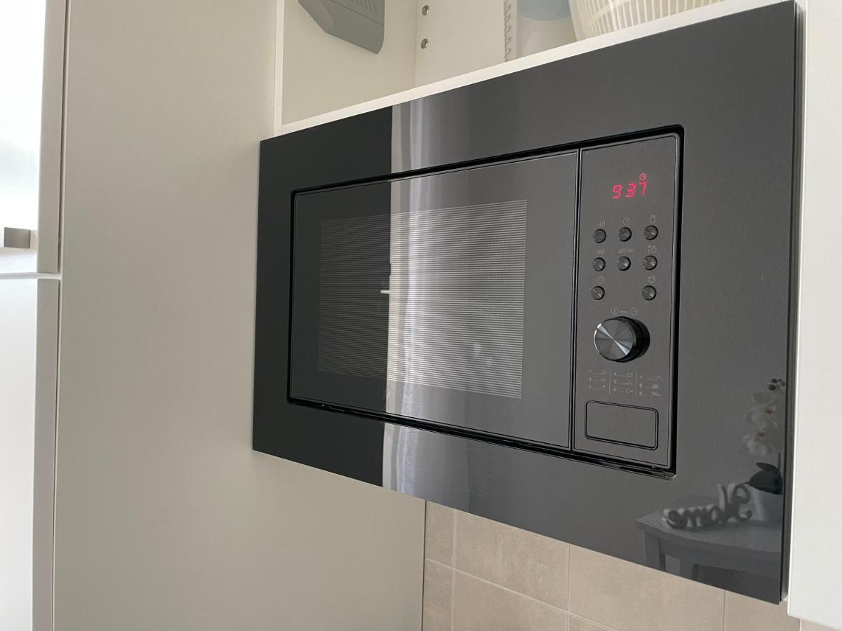 Lucky Stays Ls07 - Vollausstattung - Zentrum - Aufzug - Grosse Kueche - 2 Zimmer - Smart-Tv Magdeburg Kültér fotó